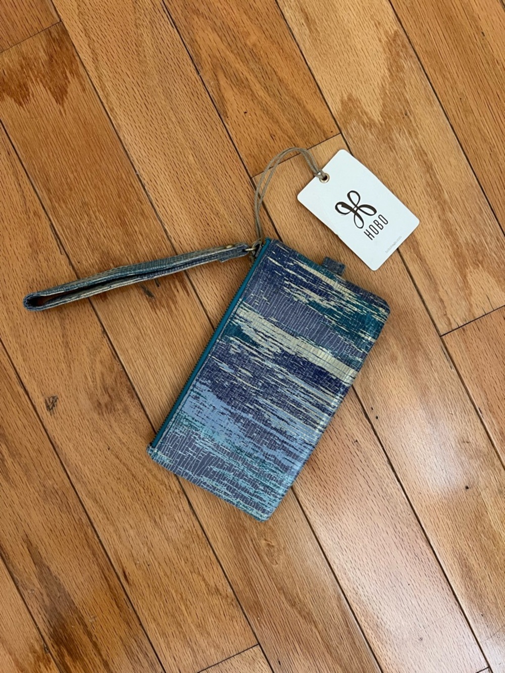 NWT HOBO Wristlet/Wallet/Clutch